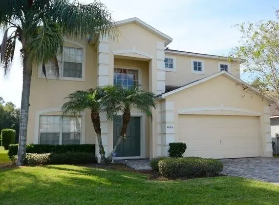 Ev (86340 2-Story Prestine 4-Bed Pool Hom)
