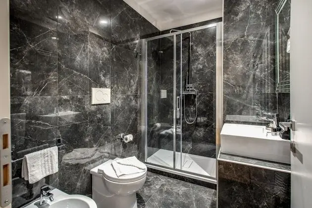 Standard Tek Büyük Yataklı Oda, Ek Bina