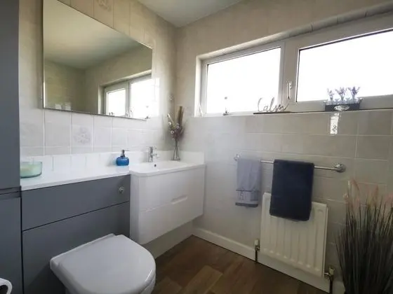 Ev, Özel Banyo, Deniz Manzaralı