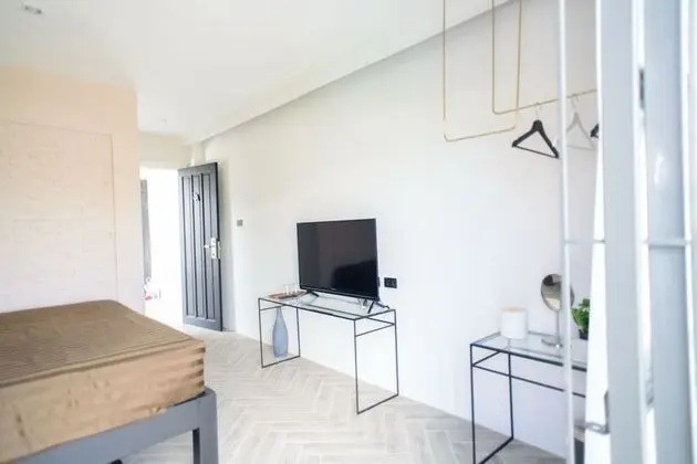 Design Tek Büyük Yataklı Oda, 1 En Büyük (King) Boy Yatak, Sigara İçilmez, Şehir Manzaralı