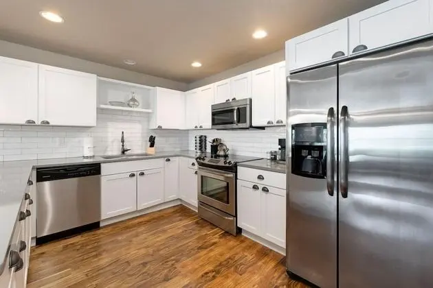 Ev, Birden Çok Yatak, Mutfak, Bahçe Manzaralı (874 Baum St. (Unit C))