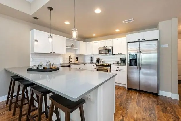 Ev, Birden Çok Yatak, Mutfak, Bahçe Manzaralı (874 Baum St. (Unit C))