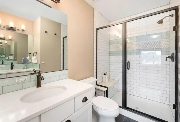 Ev, Birden Çok Yatak, Mutfak, Bahçe Manzaralı (874 Baum St. (Unit C))