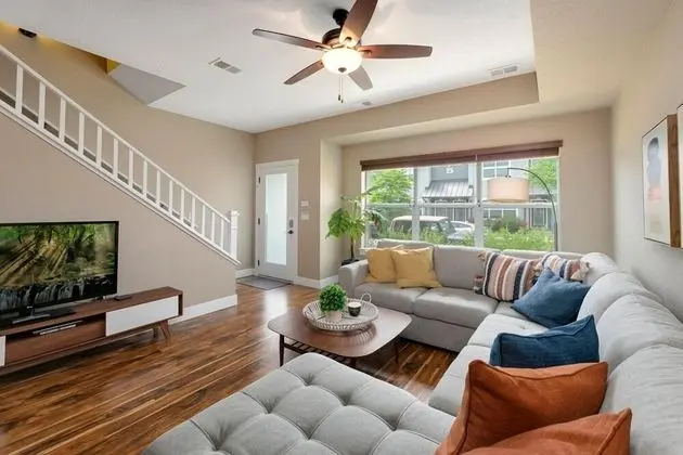 Ev, Birden Çok Yatak, Mutfak, Bahçe Manzaralı (874 Baum St. (Unit C))