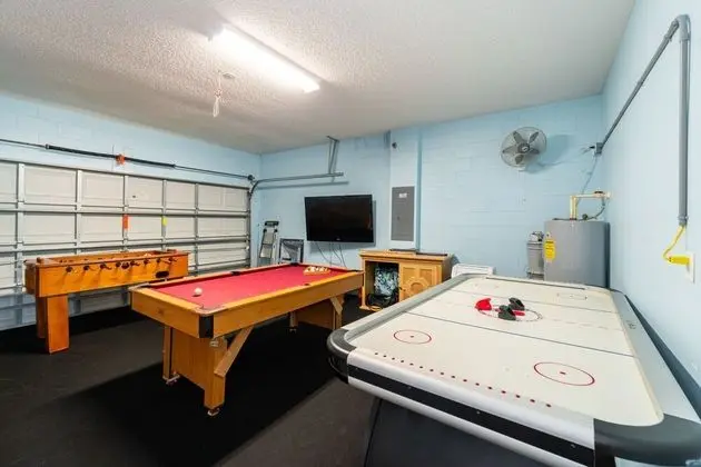 Ev (87631 Games Room+2-Masters+HotTub+Wat)