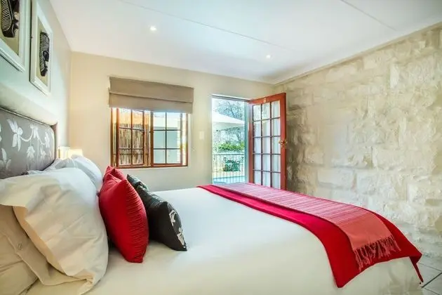 Tek Büyük Yataklı Oda (Barn )