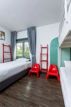 5-Bedrooms Luxury Villa with Private Pool and Garden
