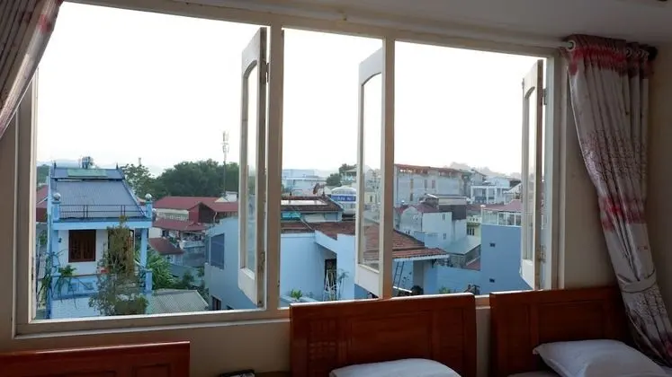Üç Kişilik Oda