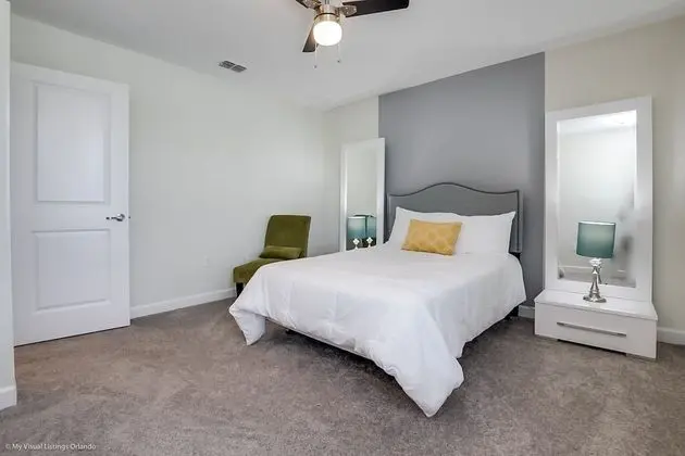 Villa (8915SD  8 Bedroom Resort Villa With G)