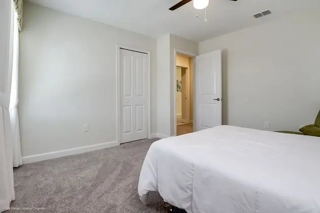 Villa (8915SD  8 Bedroom Resort Villa With G)
