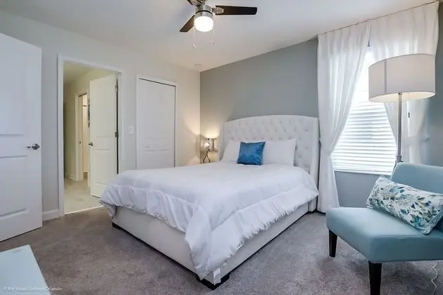 Villa (8915SD  8 Bedroom Resort Villa With G)