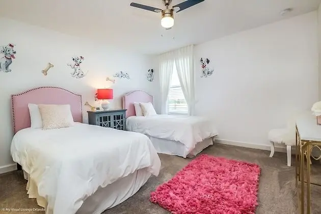 Villa (8915SD  8 Bedroom Resort Villa With G)