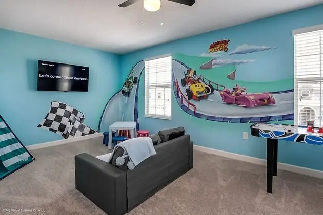 Villa (8915SD  8 Bedroom Resort Villa With G)