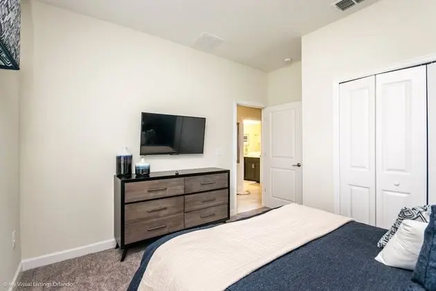 Ev (8917STIN New Luxury Furnished 5 Bedro)