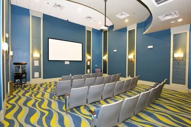 Ev (8917STIN New Luxury Furnished 5 Bedro)