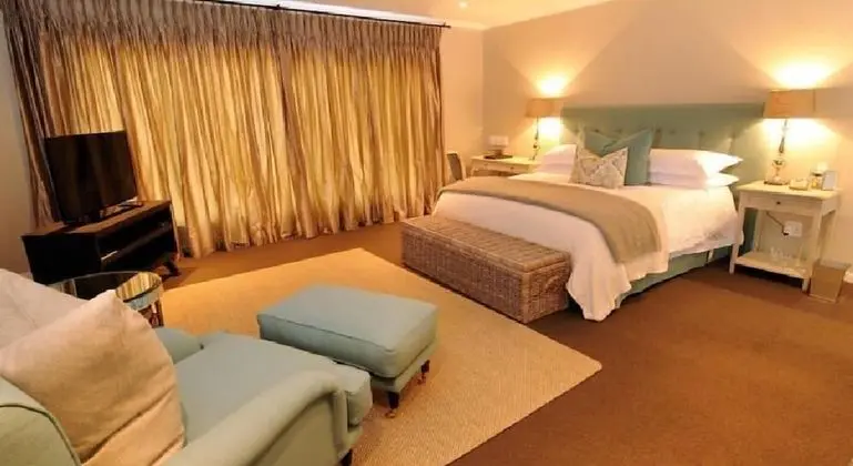 Luxury Oda (upstairs with view)