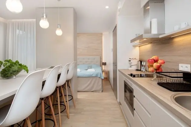 Smart Studio w/balcony, Rotermanni (2)