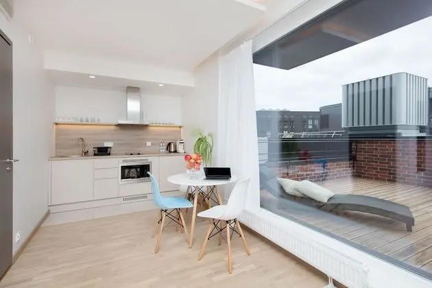 Smart Studio w/terrace (1A)