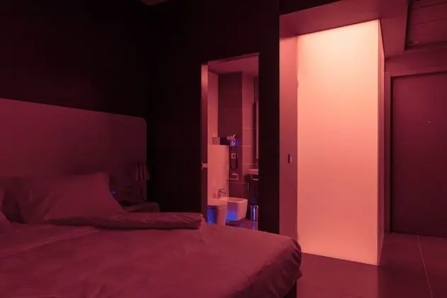 Comfort Tek Büyük veya İki Ayrı Yataklı Oda