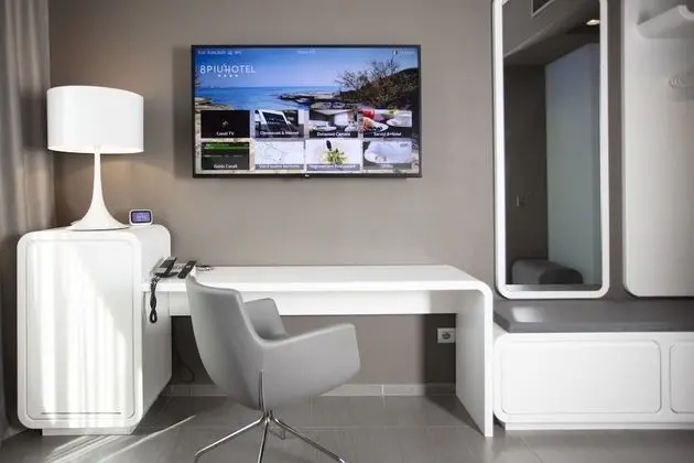 Comfort Tek Büyük veya İki Ayrı Yataklı Oda