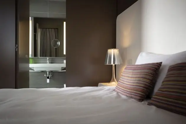 Comfort Tek Büyük veya İki Ayrı Yataklı Oda