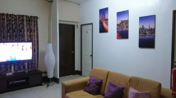 Tek Kişilik Oda, Sadece kadınlar için