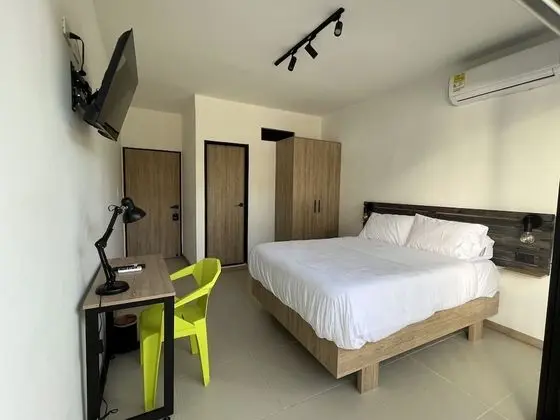 Comfort Tek Büyük Yataklı Oda