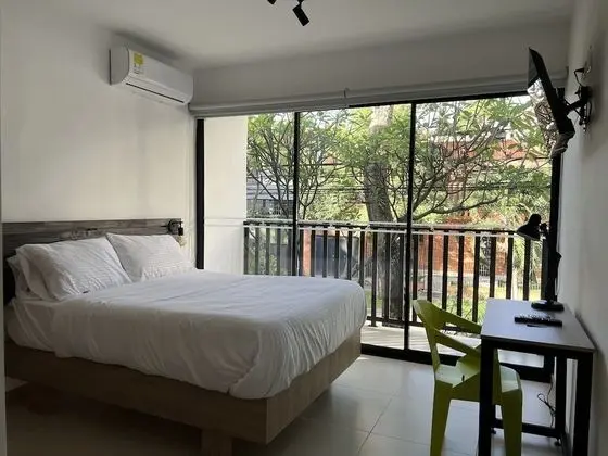 Comfort Tek Büyük Yataklı Oda