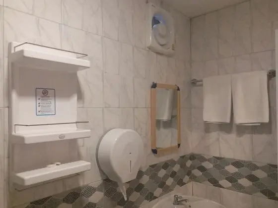 Standard Tek Büyük Yataklı Oda