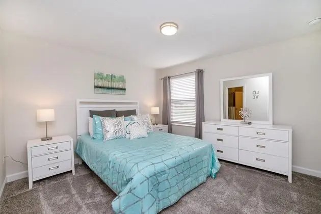 Villa (8816CRUDEN)