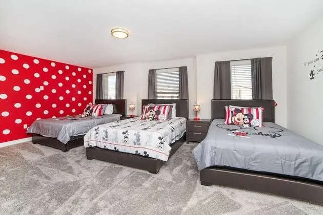 Villa (8816CRUDEN)