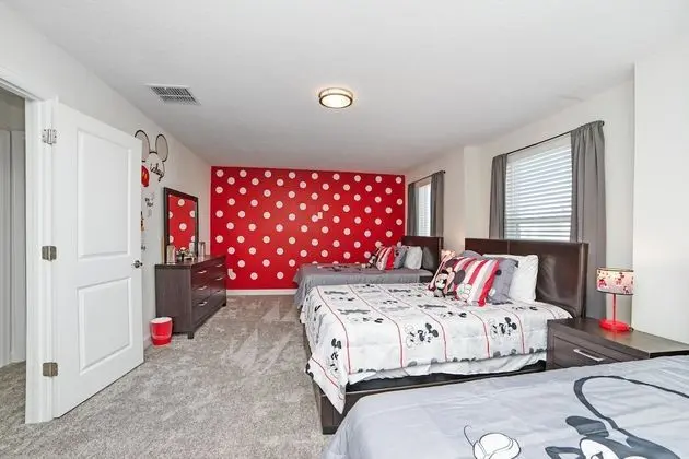 Villa (8816CRUDEN)