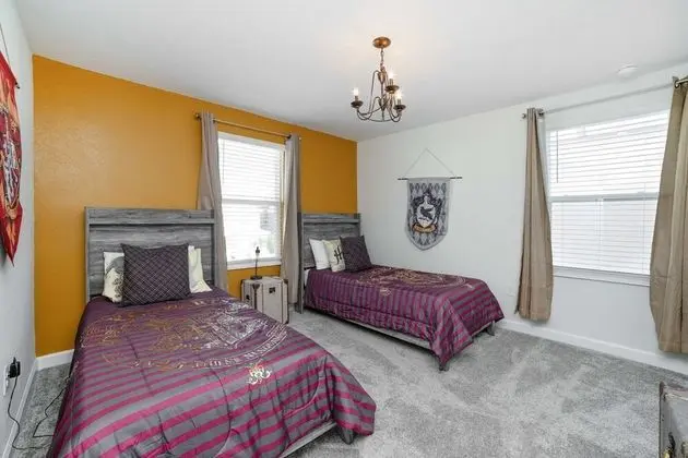 Villa (8816CRUDEN)