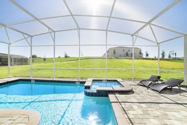 Villa (8816CRUDEN)