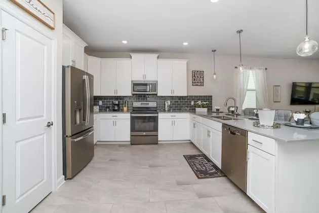 Villa (8816CRUDEN)