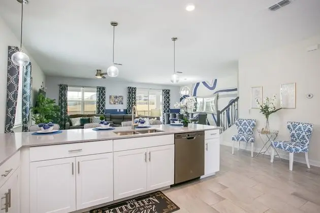 Villa (8816CRUDEN)