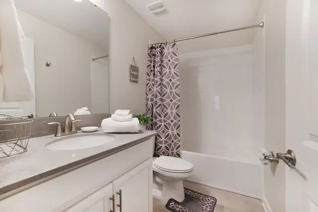 Villa (8816CRUDEN)