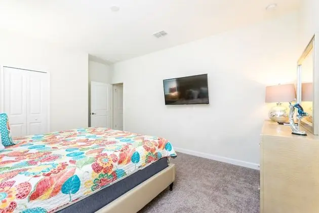 Villa (1672mvd  Amazing Champions Gate 8 Bed)