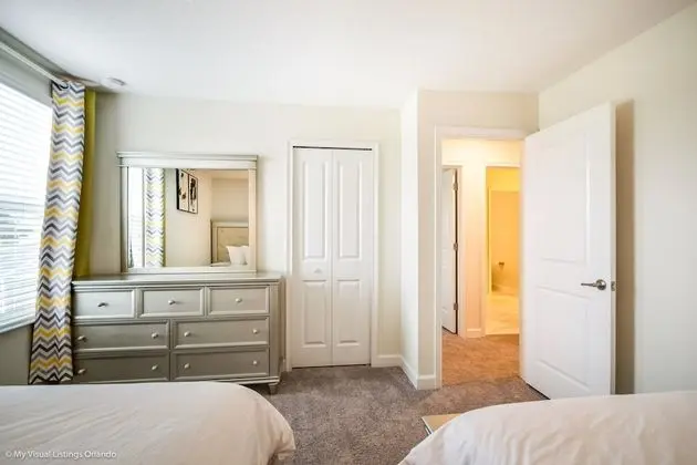 Villa (1672mvd  Amazing Champions Gate 8 Bed)