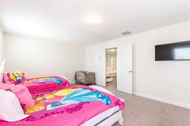 Villa (1672mvd  Amazing Champions Gate 8 Bed)