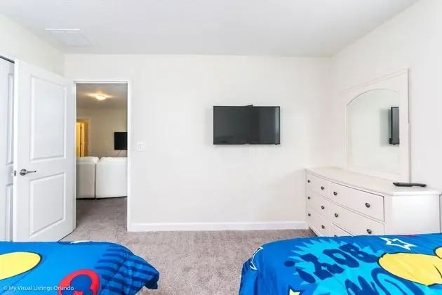 Villa (1672mvd  Amazing Champions Gate 8 Bed)