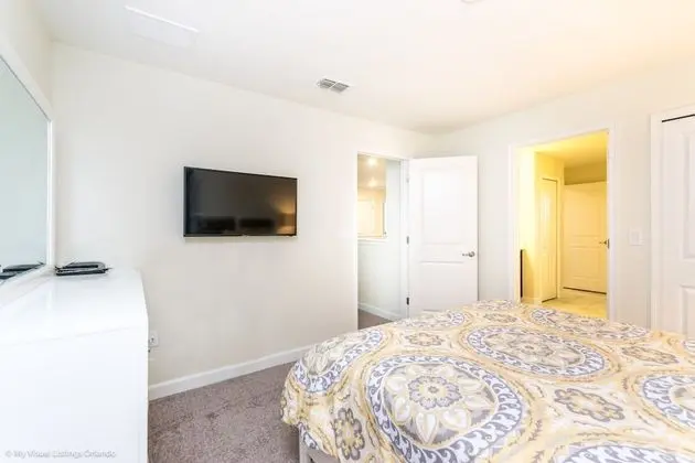 Villa (1672mvd  Amazing Champions Gate 8 Bed)
