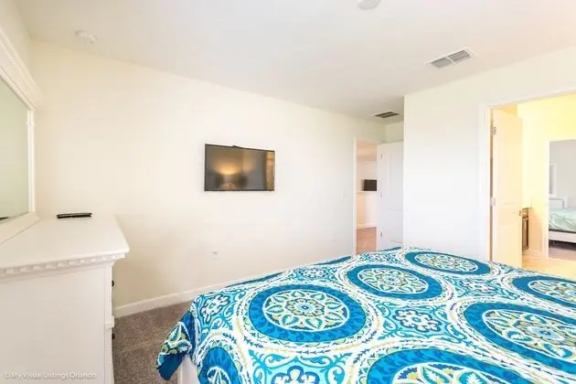 Villa (1672mvd  Amazing Champions Gate 8 Bed)