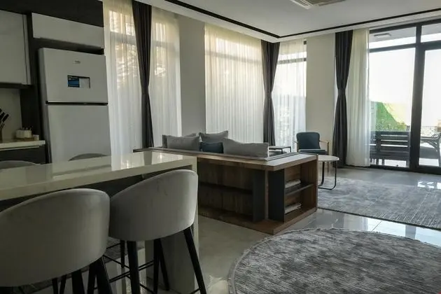 Villa 1