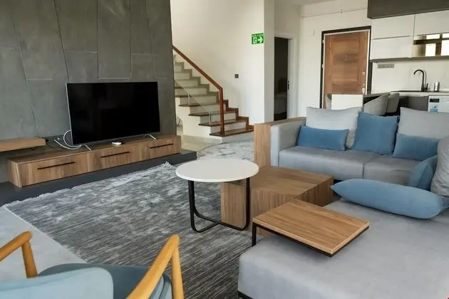 Villa 2