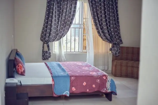 Comfort Tek Büyük Yataklı Oda