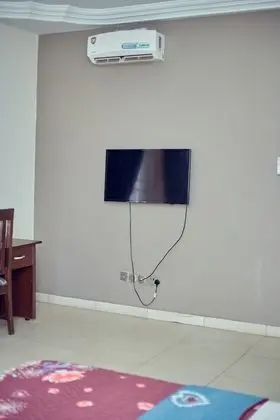 Comfort Tek Büyük Yataklı Oda