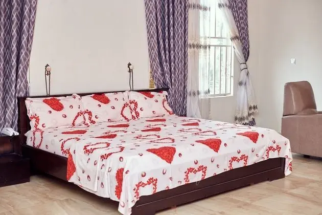 Superior Tek Büyük Yataklı Oda