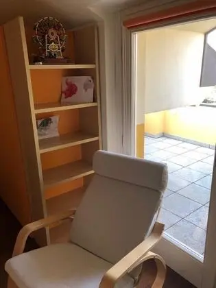 Deluxe Tek Büyük Yataklı Oda, Balkon, Avlu Manzaralı