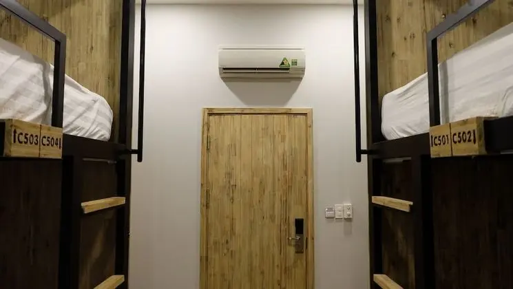 Ortak Ranzalı Oda, Karma Ranzalı Oda